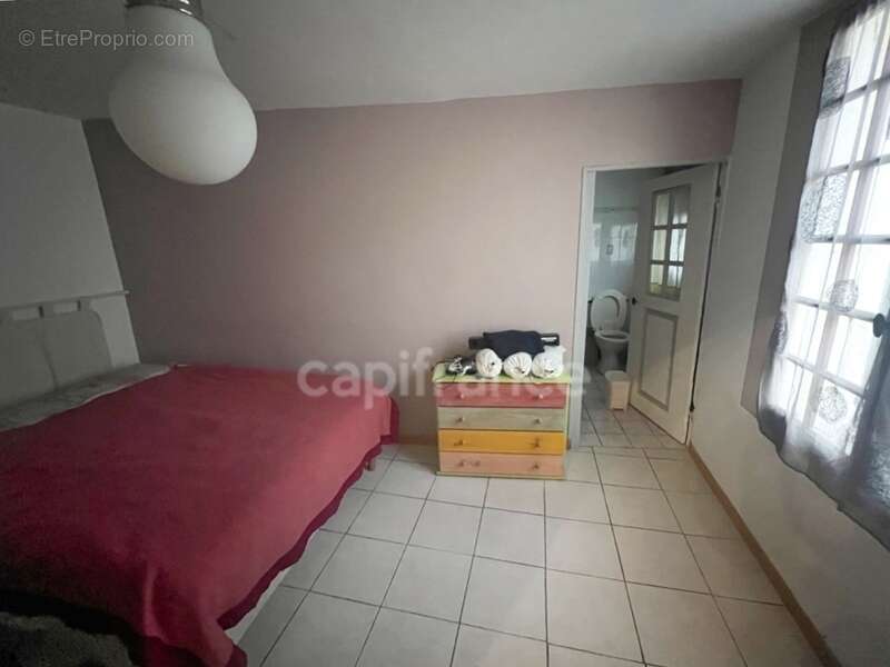 Maison à FORCALQUIER