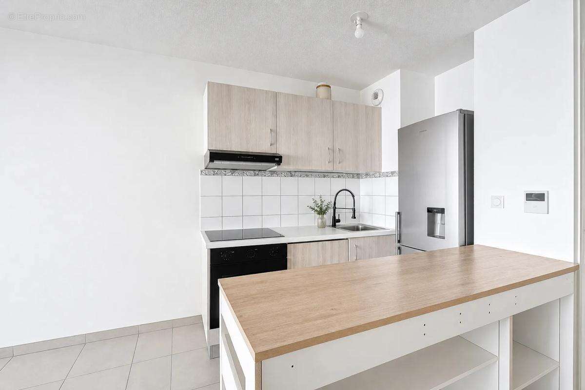 Bel appartement 2 pièces avec balcon à Gex - photo 2