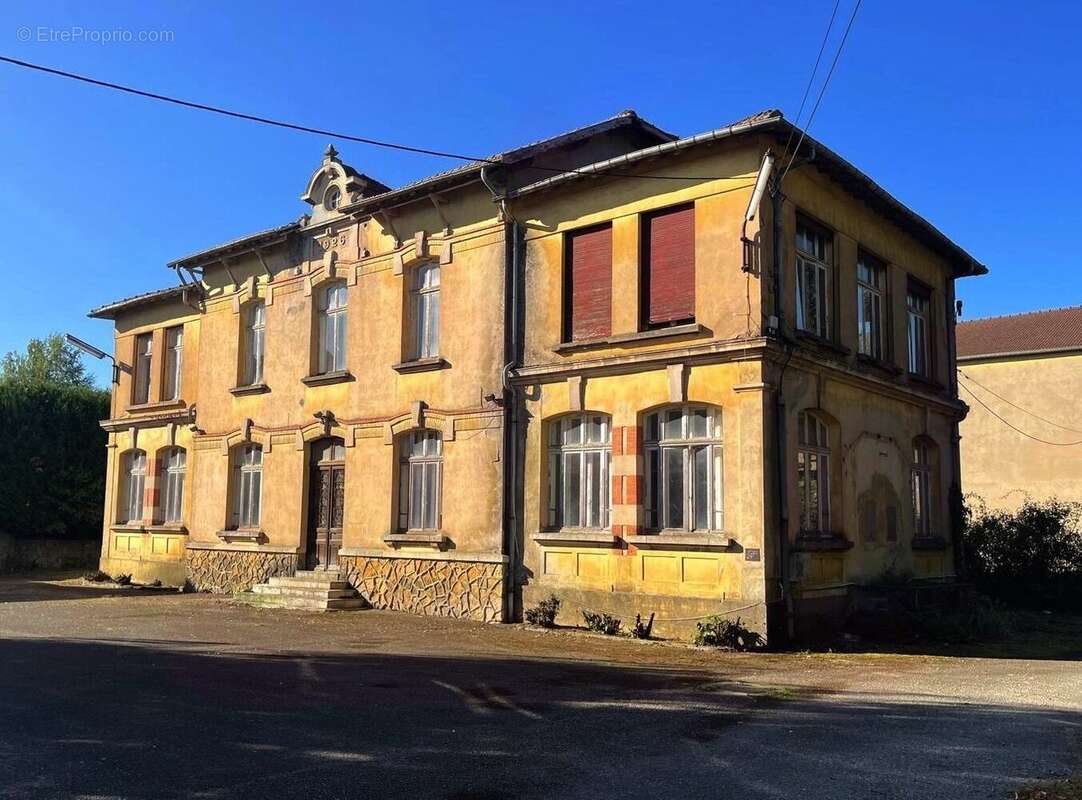 Appartement à MOINEVILLE