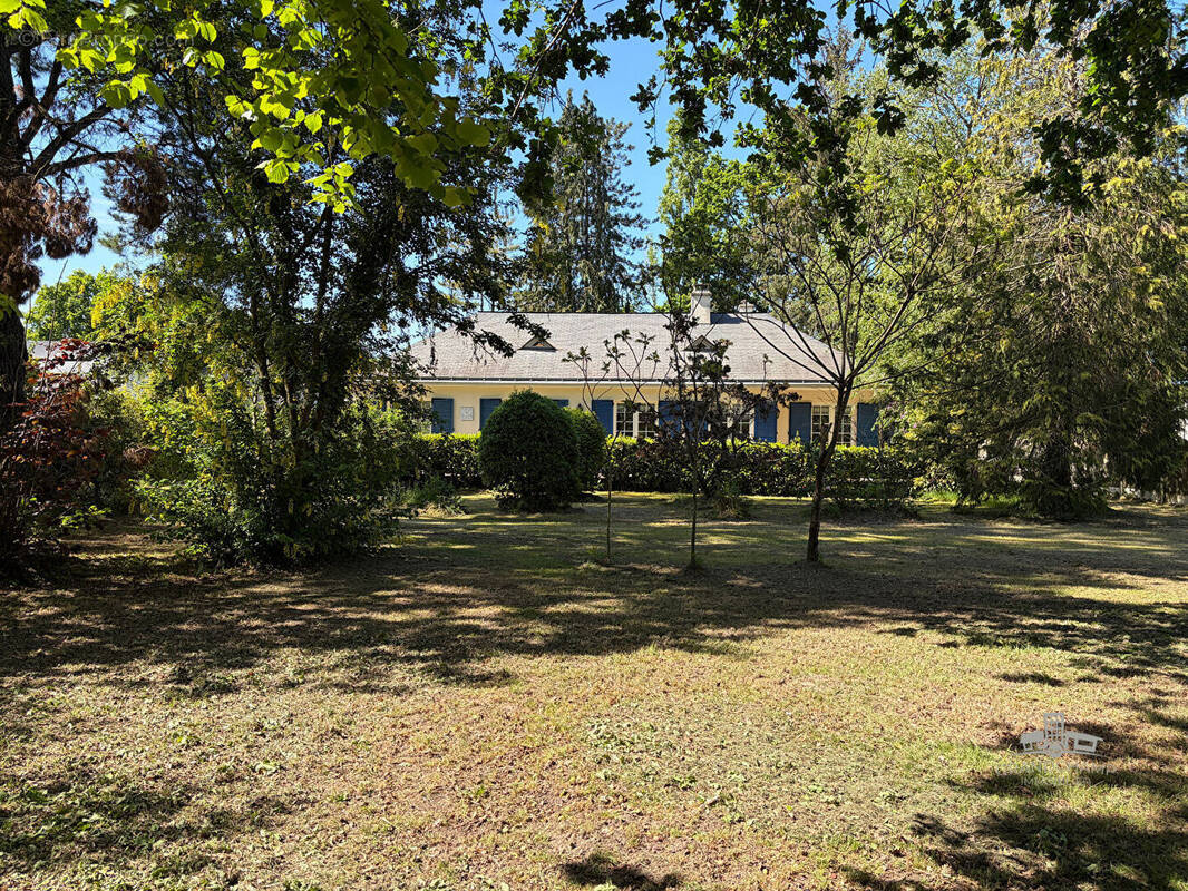 Maison à GRANDCHAMPS-DES-FONTAINES