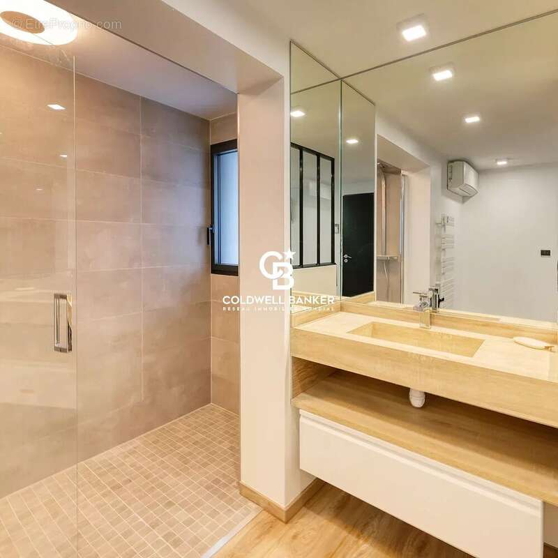 Maison à SAINT-GEORGES-DE-DIDONNE