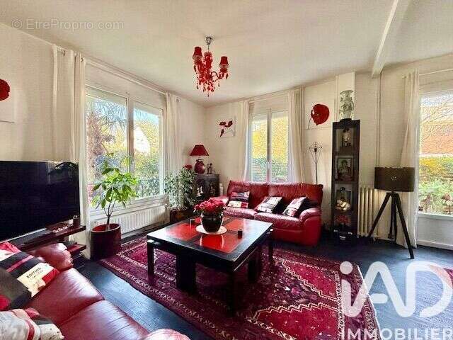 Photo 4 - Maison à GARCHES