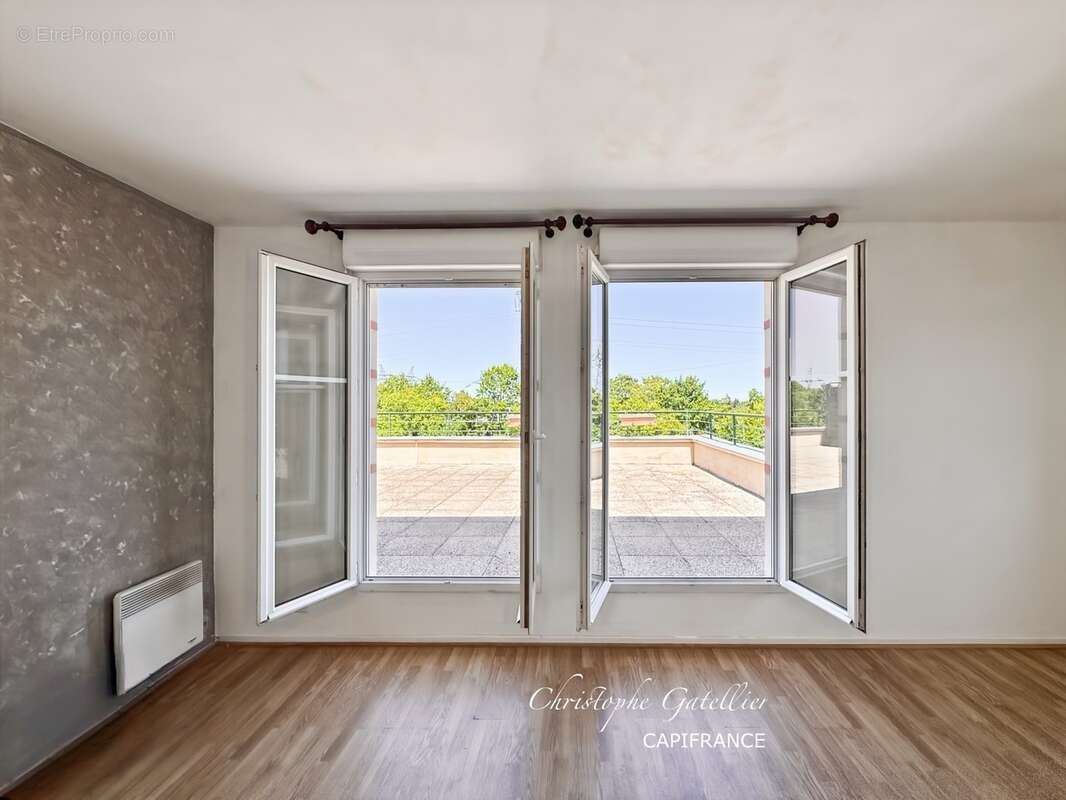 Dernier étage t4 (3 chambres) avec terrasse de 65 m² - photo 6