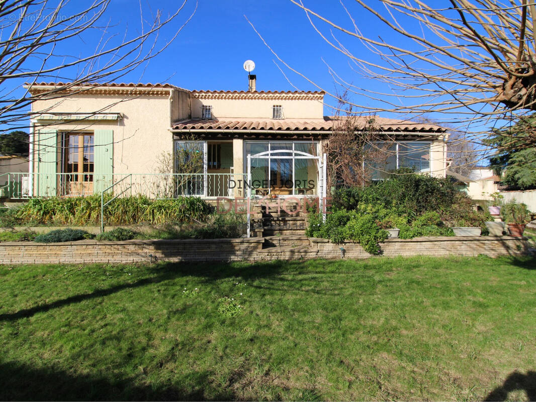 Maison à BELLEGARDE