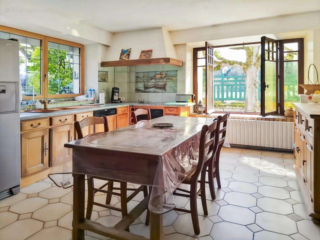 Maison à CHARTRETTES