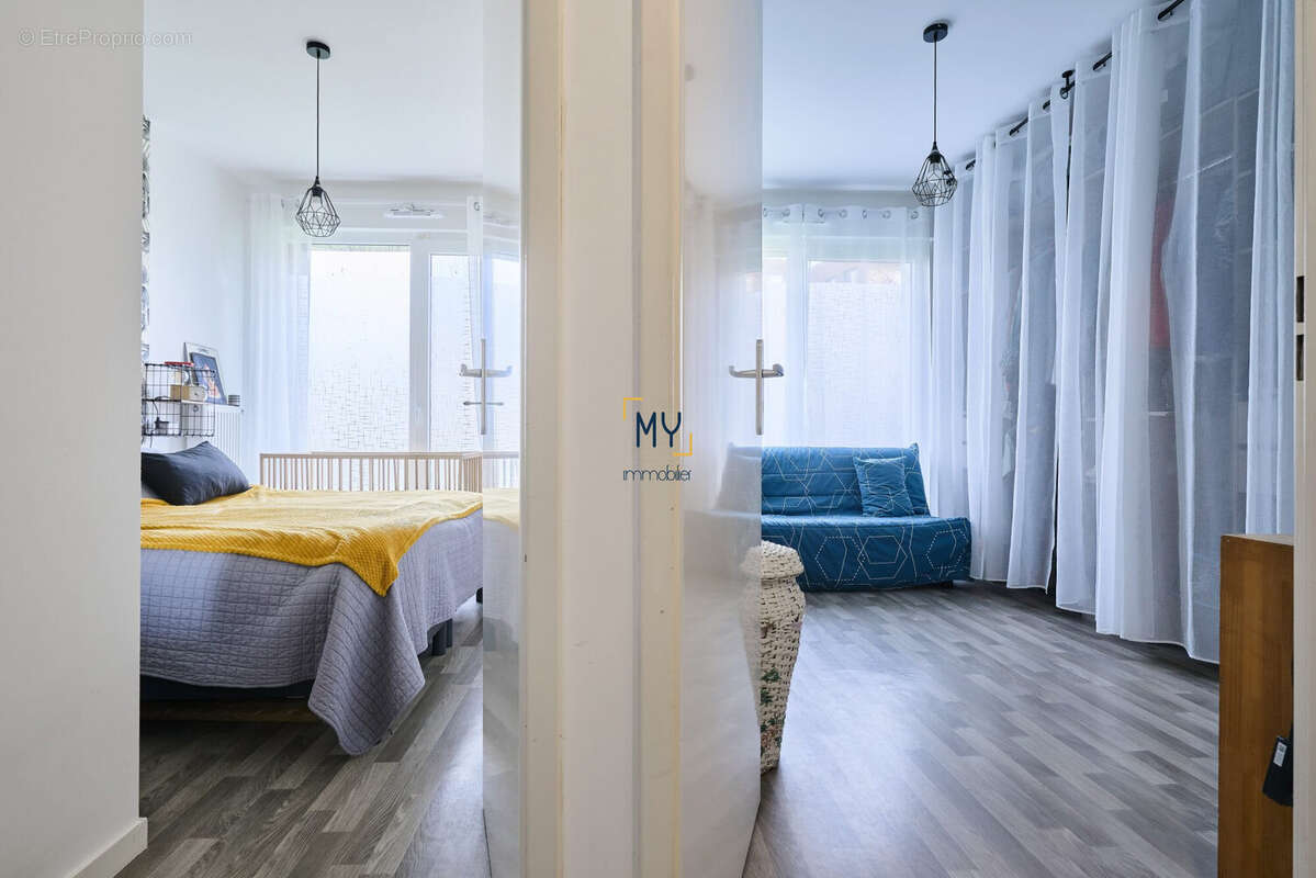 HALL D'ENTRÉE - Appartement à vendre - 3 pièces - 64 m² - Marquette-lez-Lille - Appartement à MARQUETTE-LEZ-LILLE