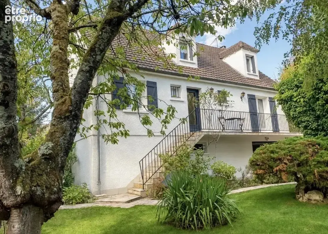 Photo Maison à Le Plessis-Trevise au prix de 585 000€