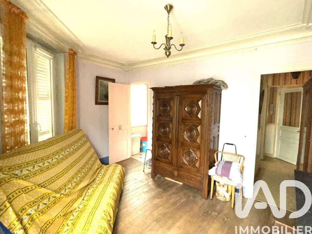 Photo 9 - Appartement à LEVALLOIS-PERRET