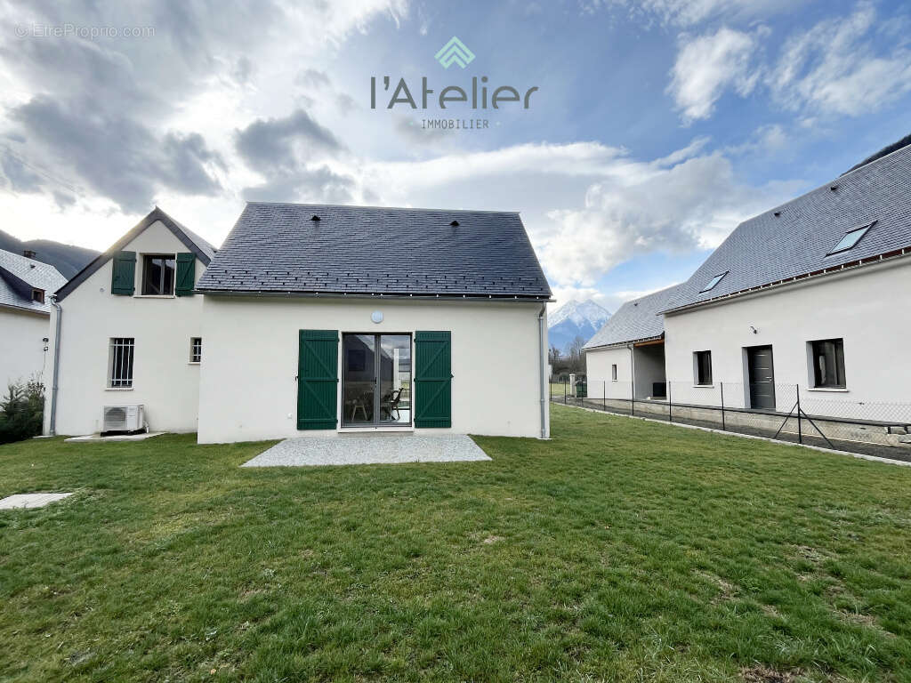 Maison à BAZUS-AURE