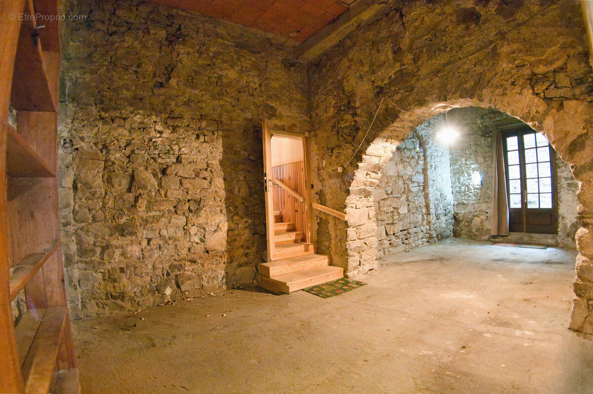 Maison à LABASTIDE-EN-VAL