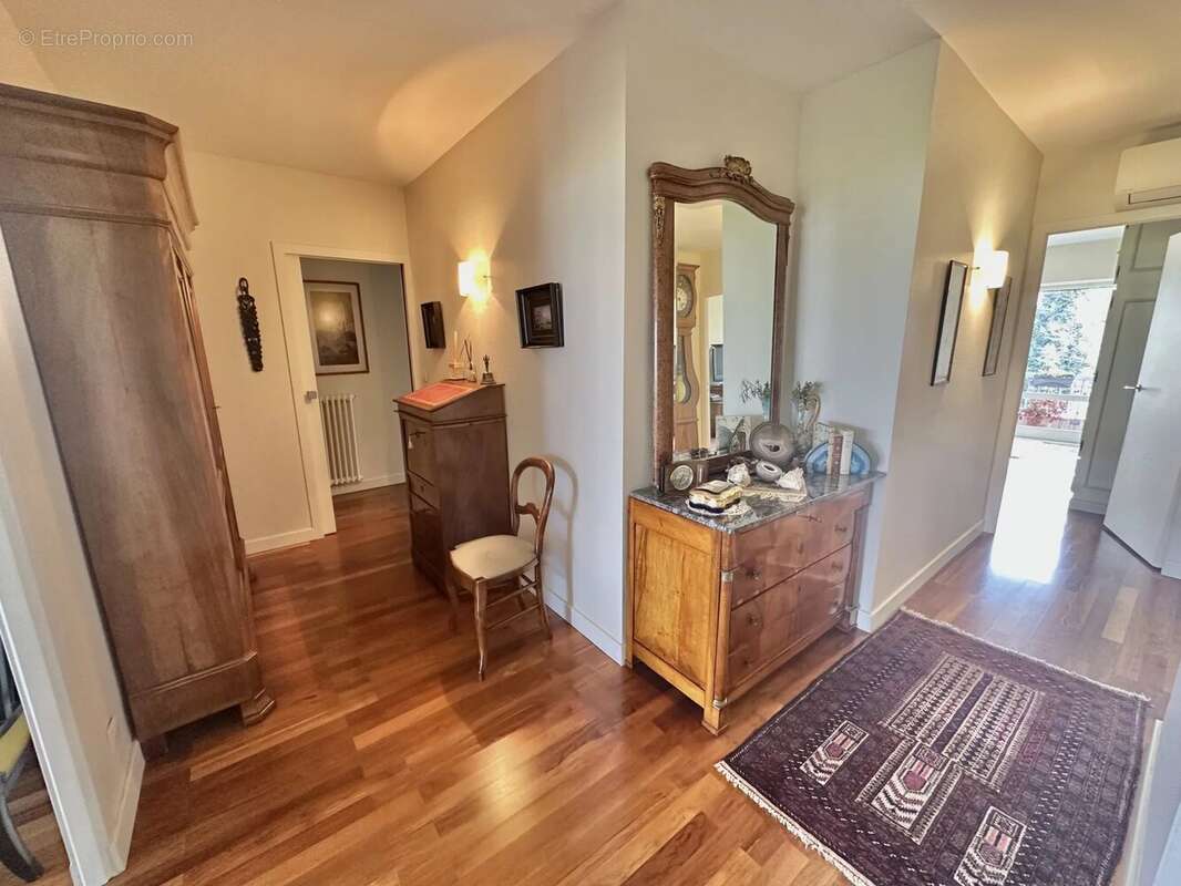Appartement à AIX-LES-BAINS