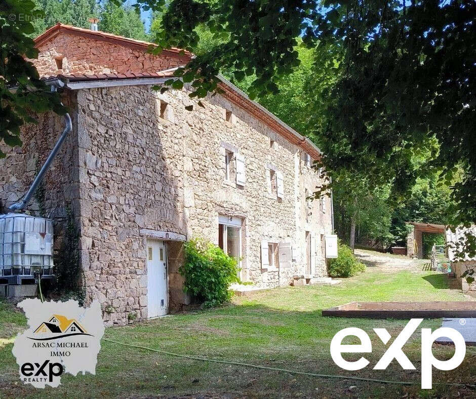 Maison à VERNET-LA-VARENNE