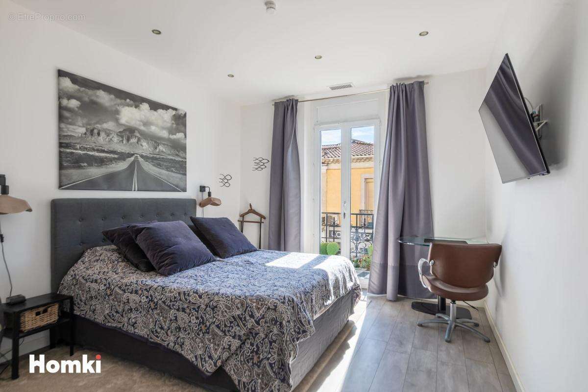 Appartement T3 de 56 m² à Saint-Raphaël 83700, Rue Marius Allongue - photo 7