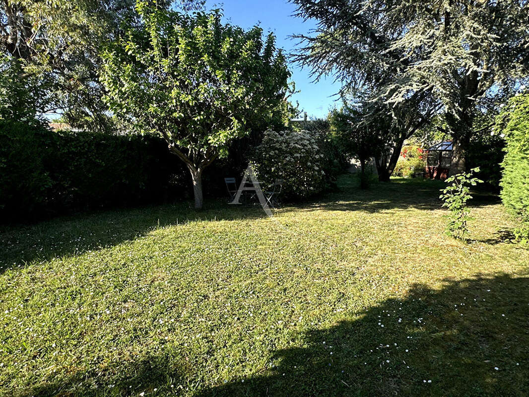Maison à MORANGIS