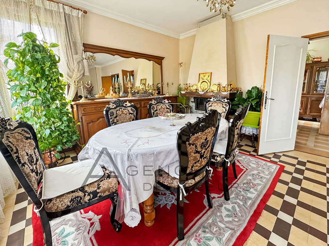 Maison à CLEON