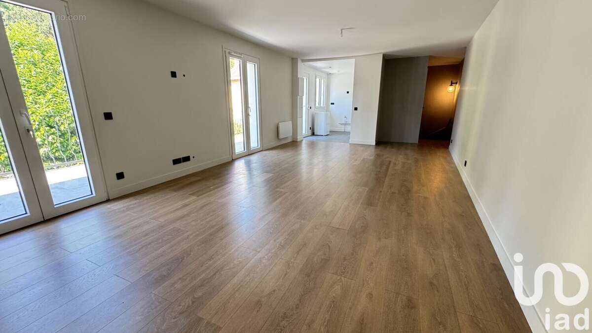 Maison 100 m² à Bougival  - photo 5