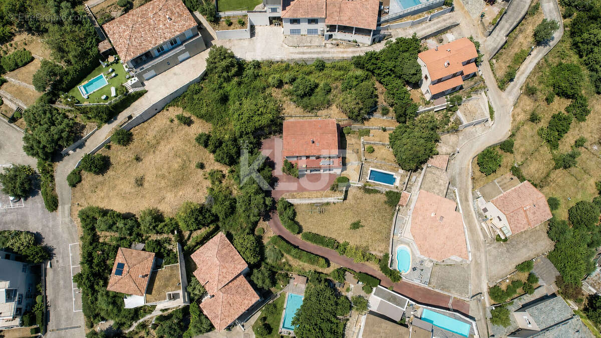 Miomo - Propriété de caractère avec vue mer, piscine et fort potentiel - photo 10