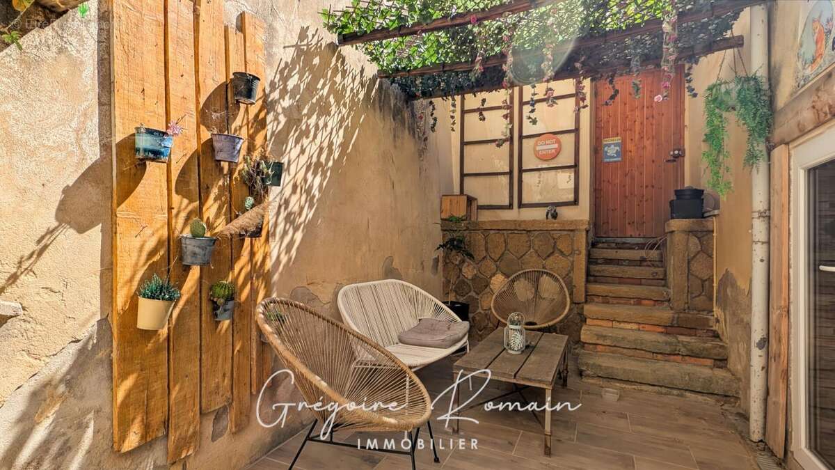 Maison Saint Chamas 7 pièce(s) 160 m2 - photo 6