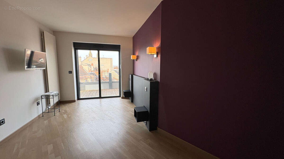 Appartement à MOULINS