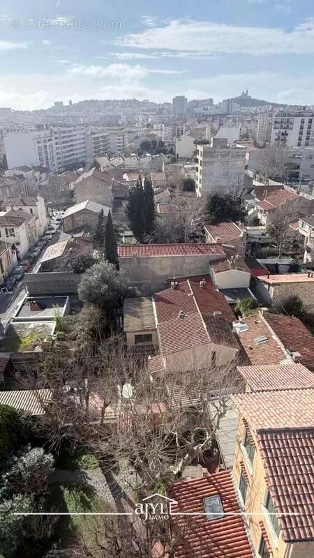 Appartement à MARSEILLE-10E