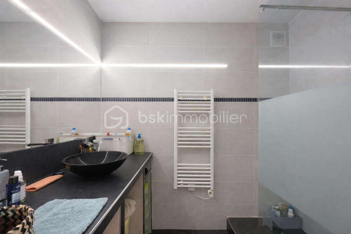 Appartement à DARDILLY