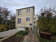 Photo 1 - Maison à SAVIGNY-SUR-ORGE