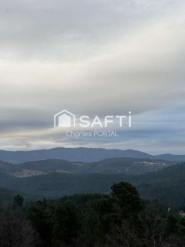 Photo 2 - Maison à LA VERNAREDE