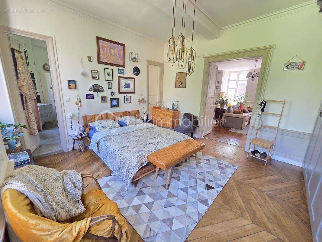 Magnifique Appartement de prestige de 204m² en hyper centre ville de Nevers - photo 14