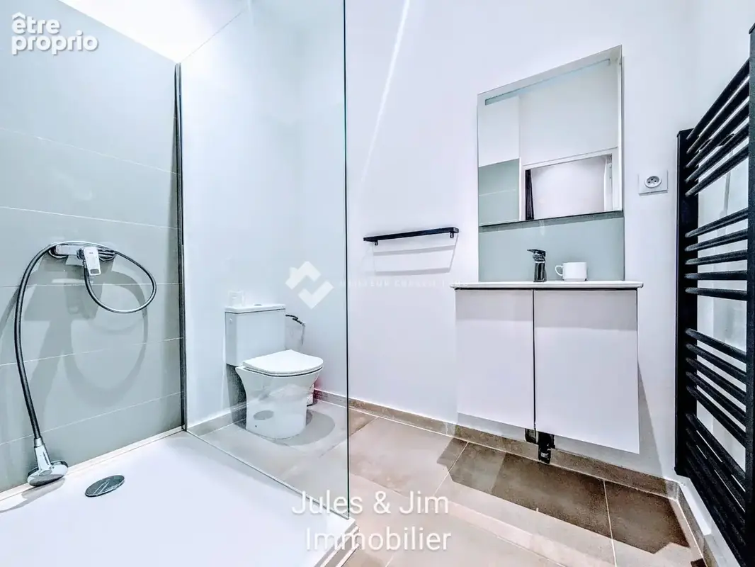 Appartement 35 m² à Marseille-1e  - photo 5