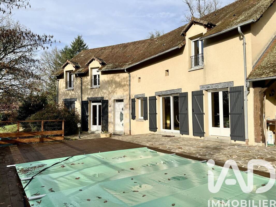 Photo 1 - Maison à SAINT-JUNIEN