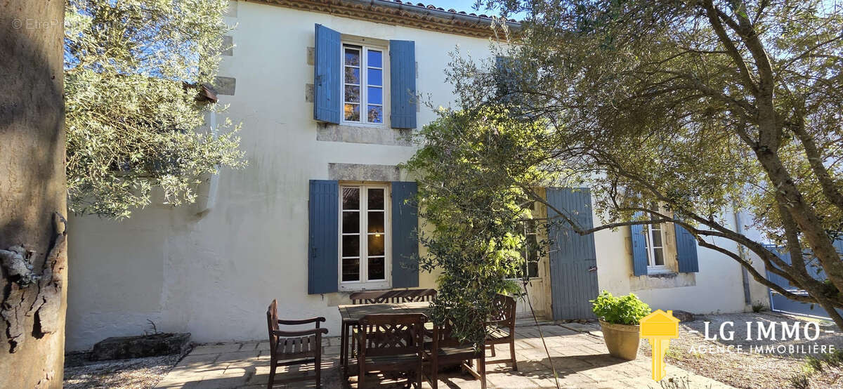 Maison de 118 m2 avec jardin et dépendances - photo 23