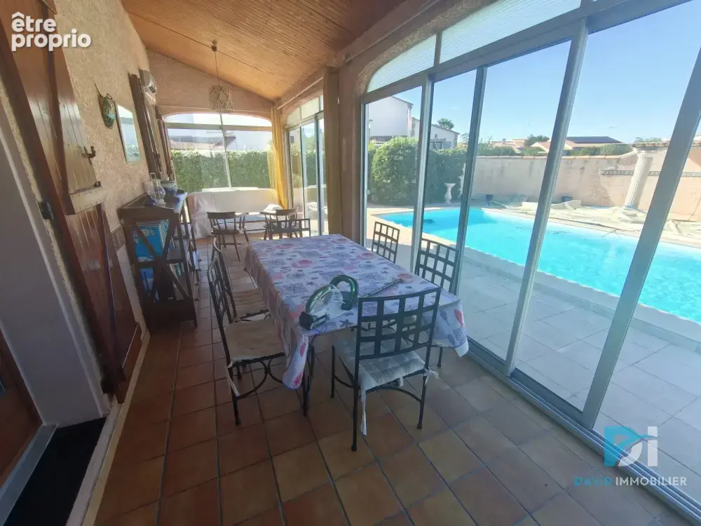 VIAS   Villa familiale avec piscine chauffée dans un environnement calme - photo 5