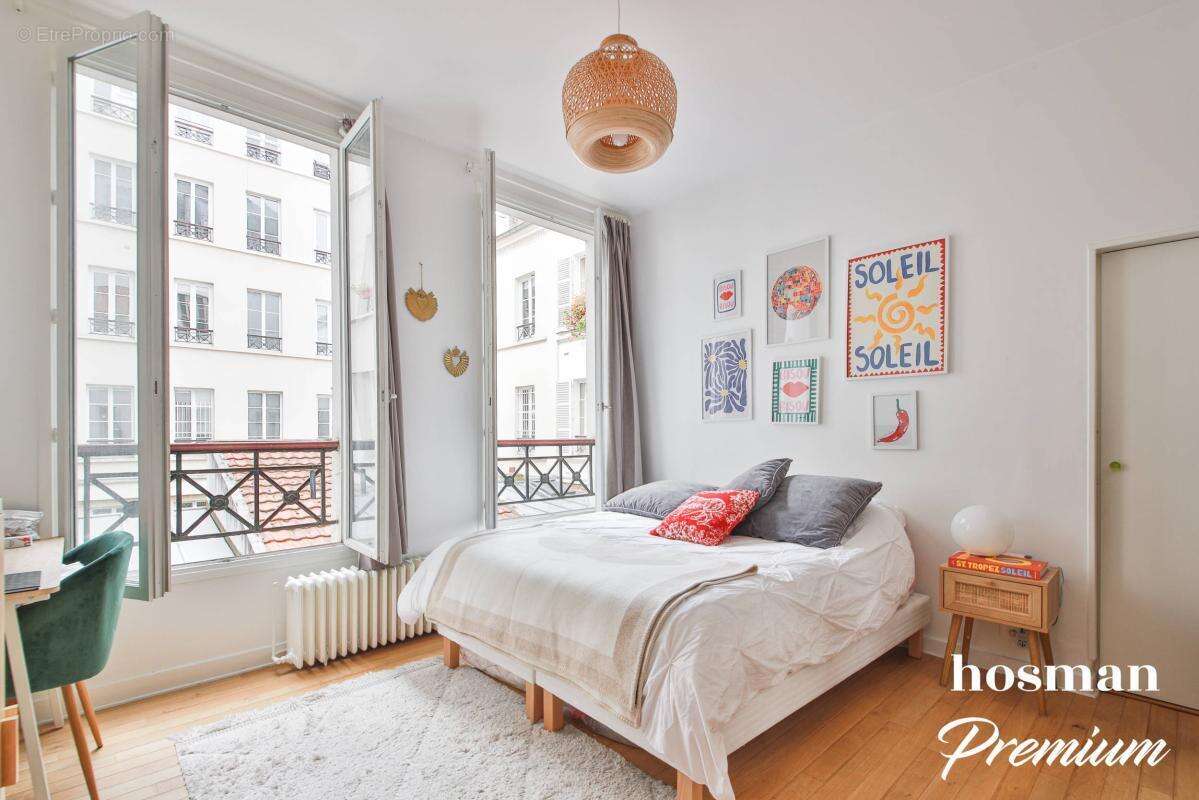 Appartement à PARIS-9E