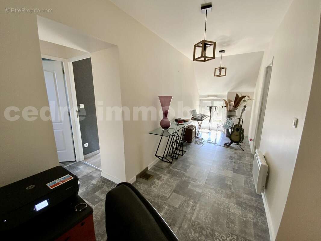 0A31F3DC-3E15-47BB-8815-CA0ABAEF6680_1_201_a - Maison à MAREAU-AUX-PRES