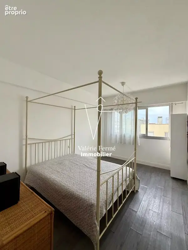 Superbe appartement familial - 136 M2- Secteur Saint-Genès à Bordeaux, box, cave ascenseur - photo 18