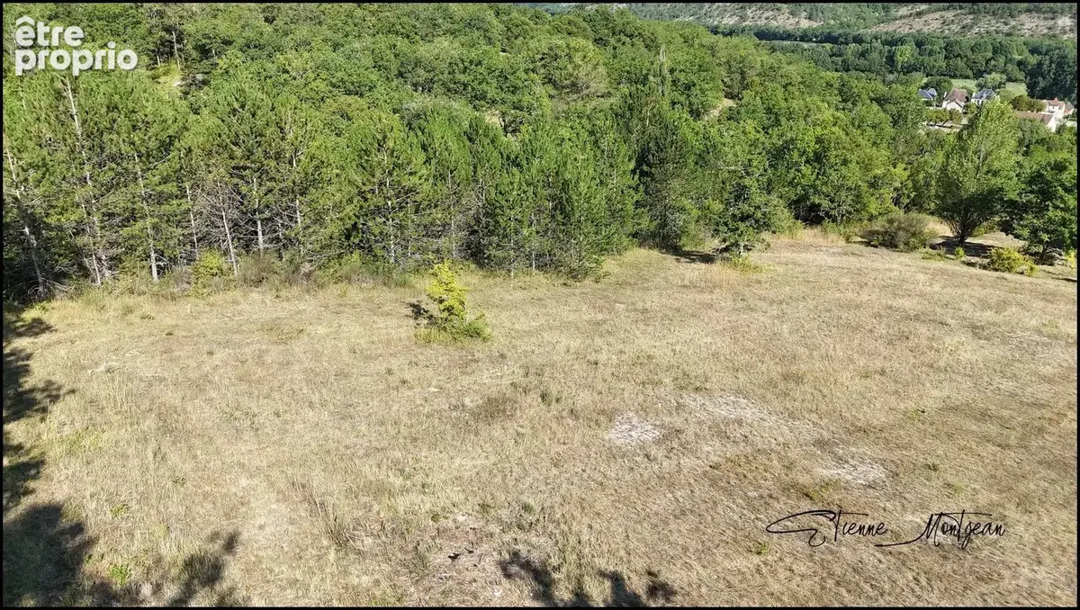 Terrain à SAINT-GERMAIN-DU-BEL-AIR