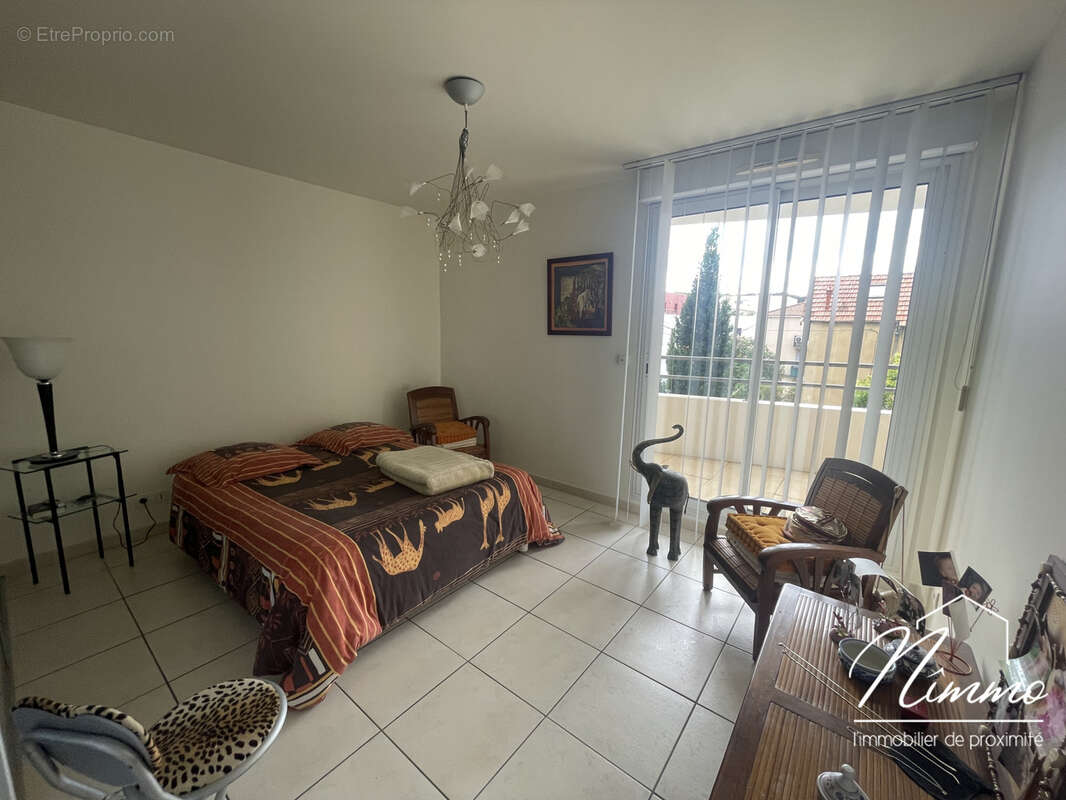 Appartement à NIMES