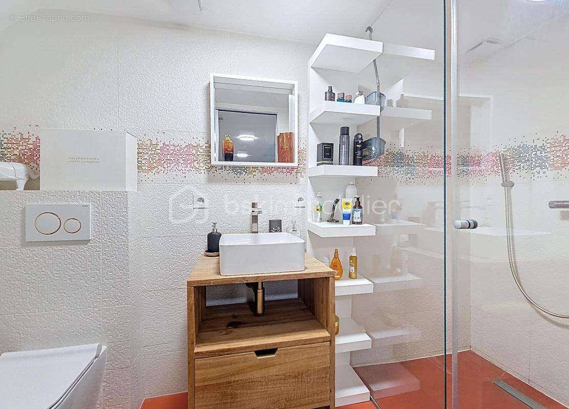 Maison à ROSNY-SOUS-BOIS