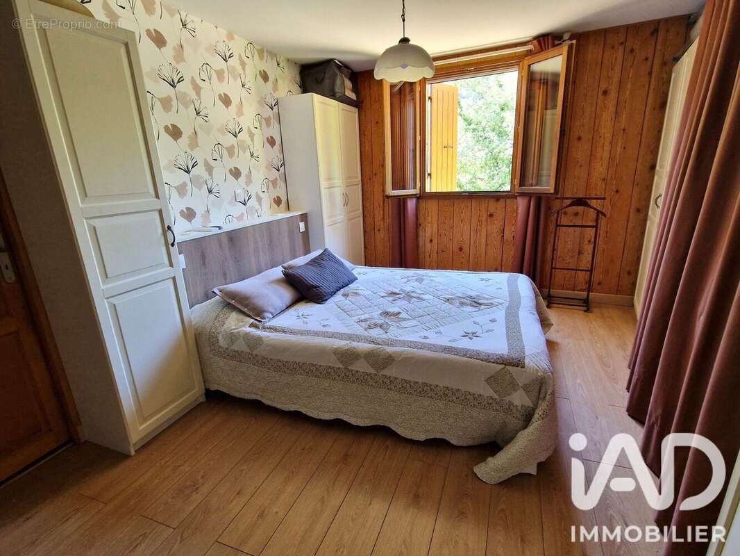 Maison 178 m² à Flaviac  - photo 9
