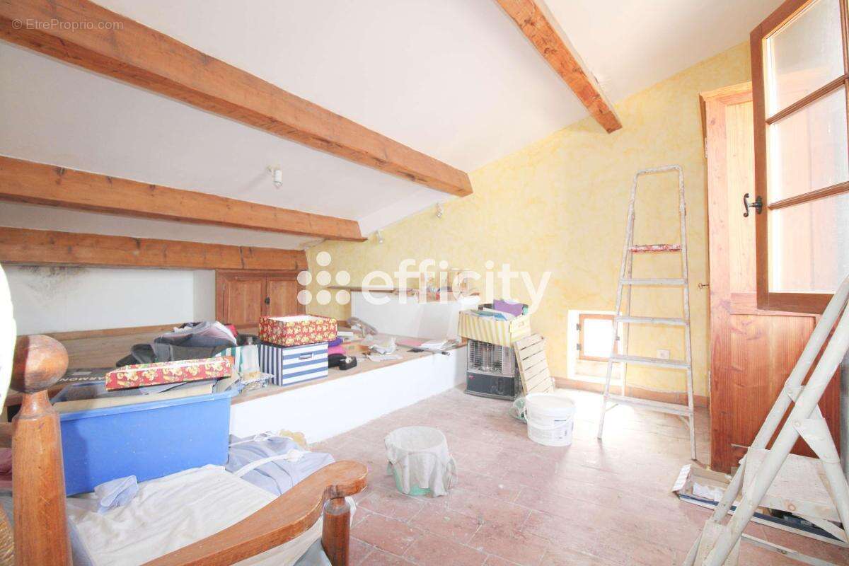 Appartement à GEMENOS