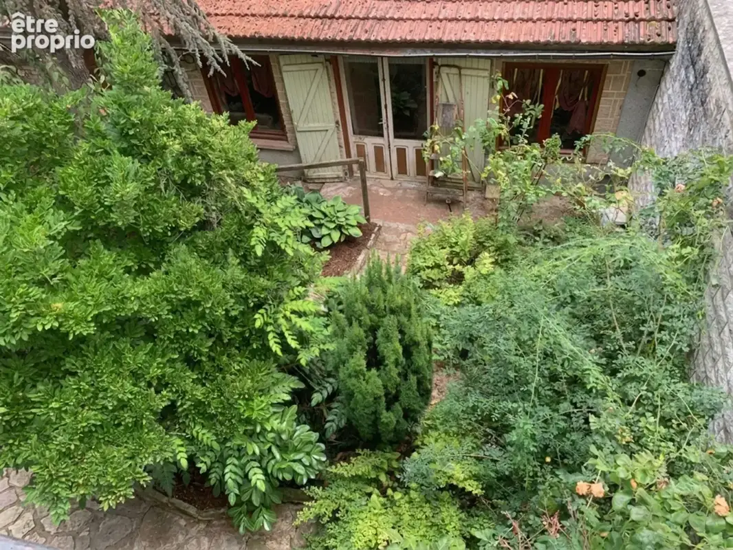 Jardin & dépendance