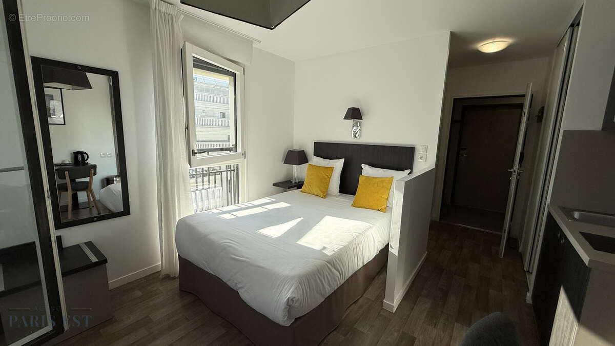 Appartement à LEVALLOIS-PERRET