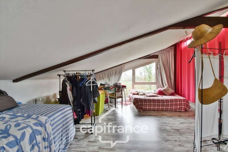 Maison à BLETTERANS