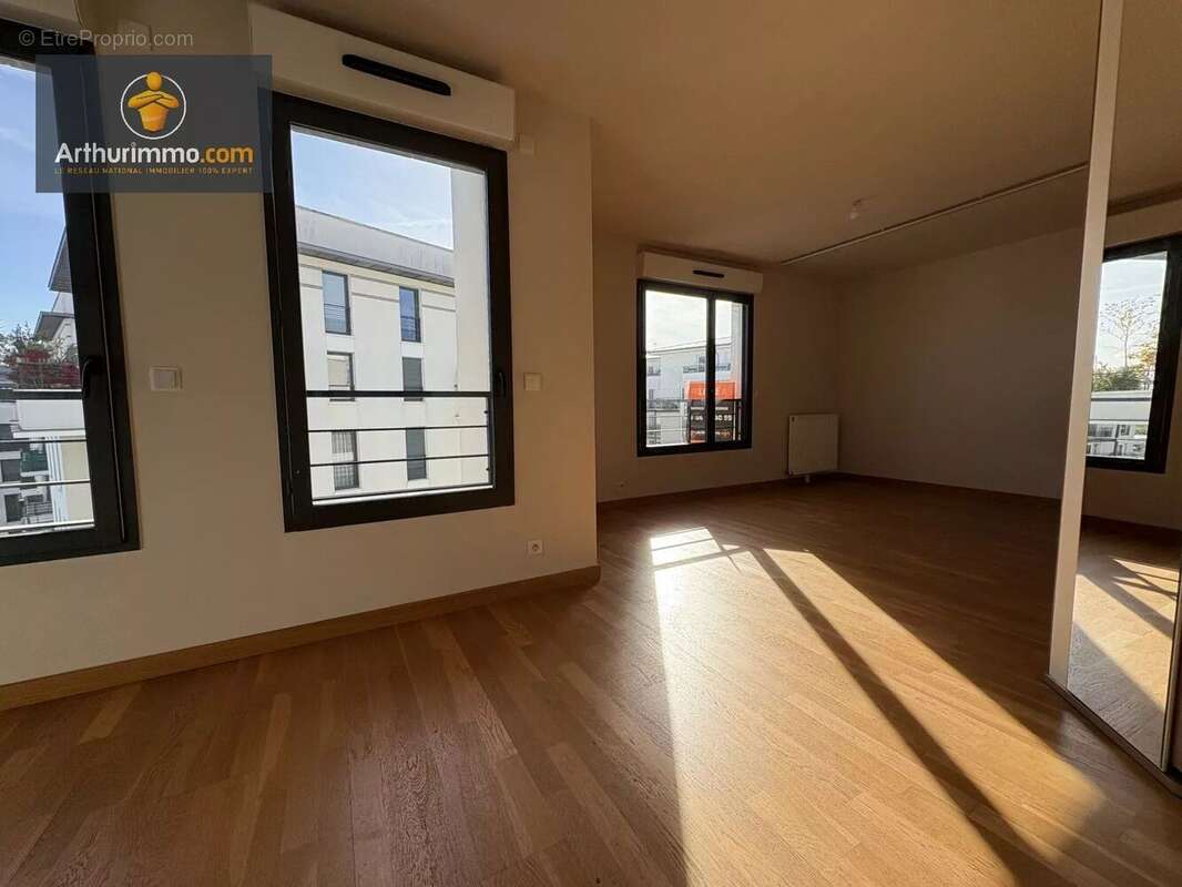 Appartement à ERMONT