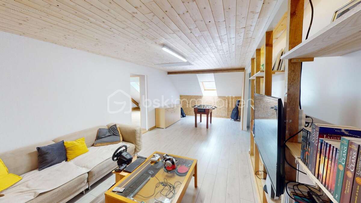 Maison à PLAIMPIED-GIVAUDINS