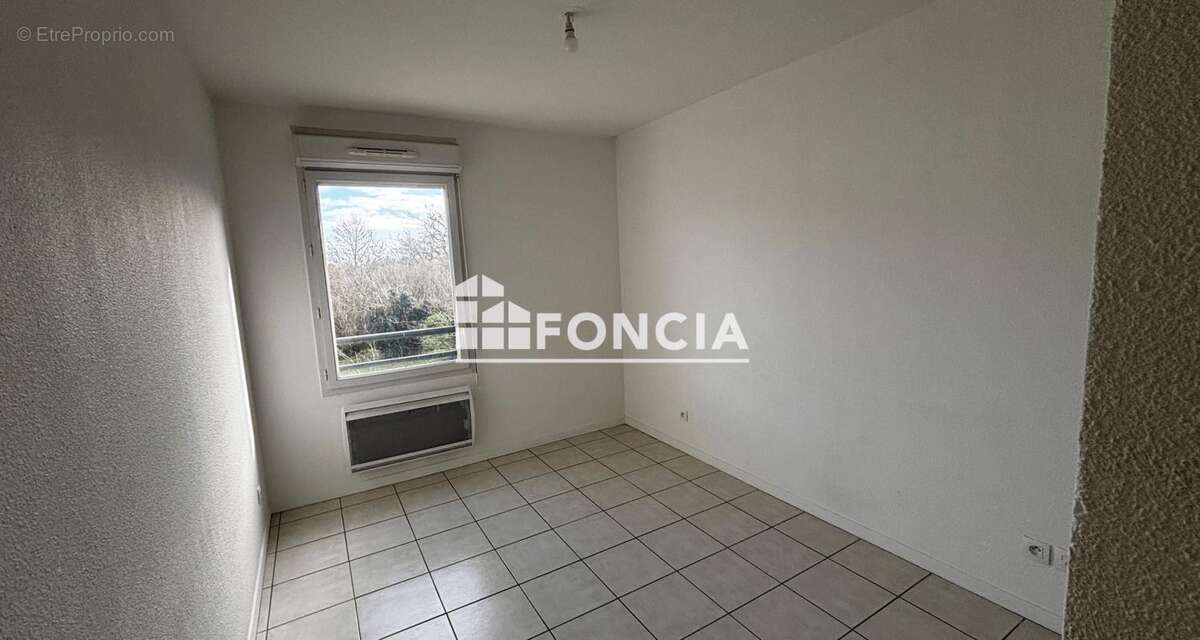 Appartement à VILLENAVE-D'ORNON