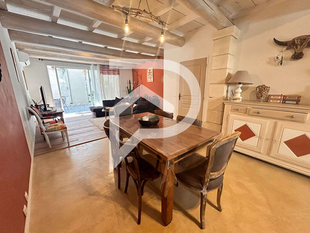 Maison à AIGUES-MORTES