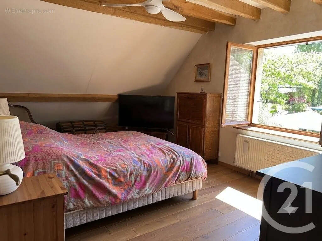 Maison 8 pièces 150 m² à vendre à Dampierre-Sous-Bouhy (58310) - photo 11