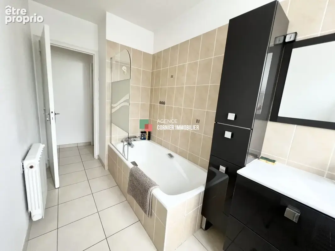 Maison 4 pièces 75 m² à vendre à Chateaubourg (35220) - photo 9