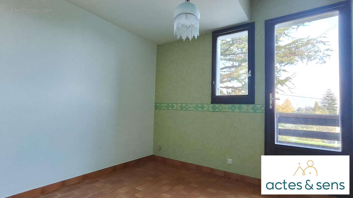 Maison à SAINT-BALDOPH